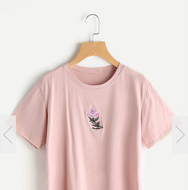 Street Style : streetstyleplatform:
Pink Casual T-shirt
