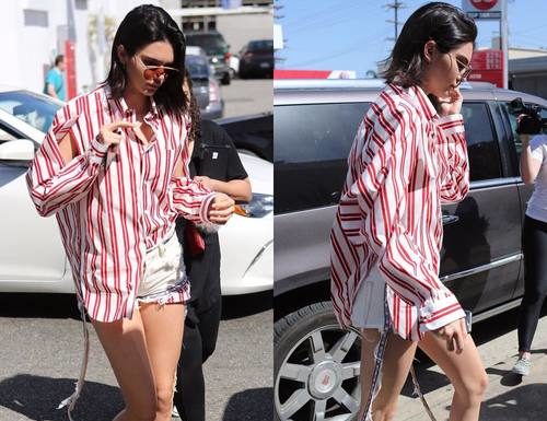 Street Style : streetstyleplatform:
Red Striped Blouse