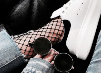 Street Style : streetstyleplatform:
Round Vintage Sunglasses