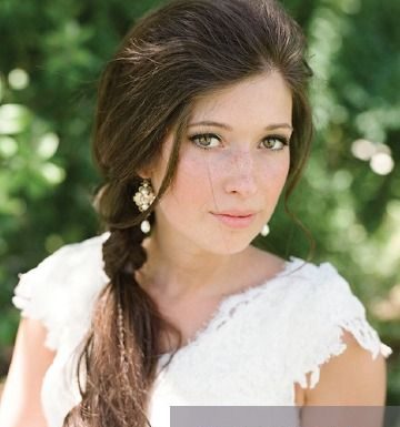 Trendy Hair Style : 15 Ways to Rock a Pony Tail on your Wedding Day