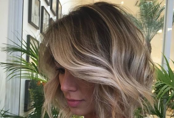Trendy Hair Style : coiffures mi-longs 14…