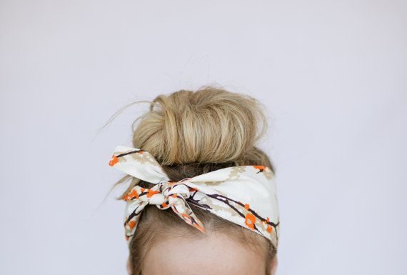 Trendy Hair Style : Comment mettre un foulard cheveux ?