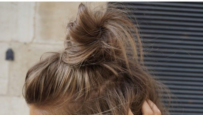 Trendy Hair Style : Girl in black & derbies – NOHOLITA