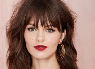 Trendy Hair Style : Hoop and Holler Earrings