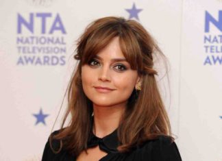 Trendy Hair Style : Jenna Coleman – lovely hair and make up…