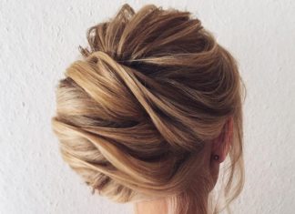 Trendy Hair Style : Pretty chignon hairstyle for long hair – Side-parted,Chignon Wedding Hair. Get i…
