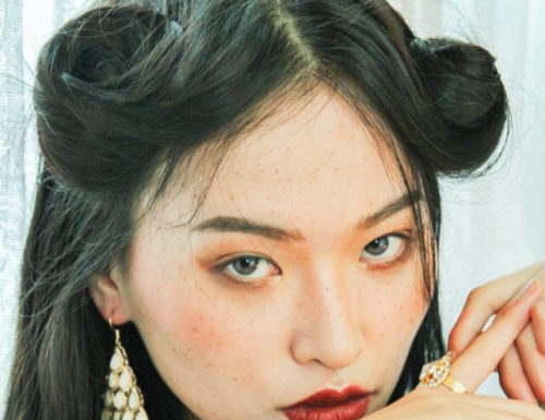 Fashion Editorial : jeou:
샘 (2016), photographed by Park Jihye
