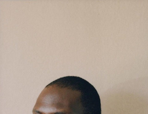 Fashion Editorial : ‘Room 13′Armando Cabral by Alexander SaladrigasFlaunt June 2017