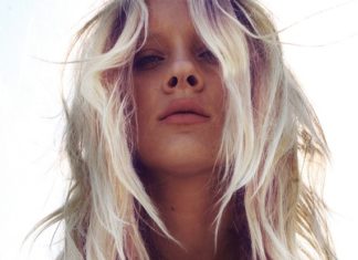 Trendy Hair Style : ……