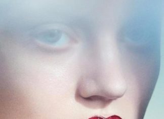 Fashion Editorial : “Le Rouge et le Noir”
Elsa Brisinger by Greg Swales…