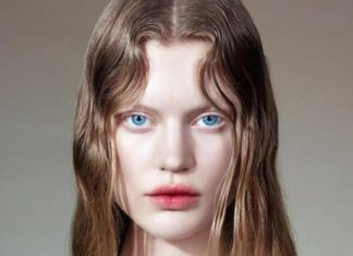 Fashion Editorial : “Le Rouge et le Noir”
Elsa Brisinger by Greg Swales…