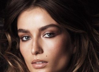Fashion Editorial : Andreea Diaconu by Lachlan Bailey Bobbi Brown Cosmetics’ Fall…