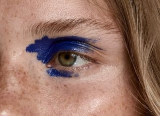 Fashion Editorial : Rebecca Longendyke by Andreas Ortner for Vogue.IT August…