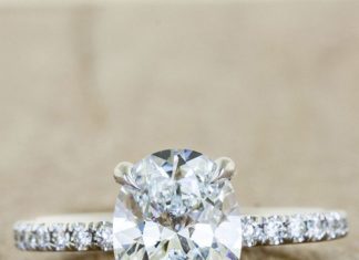 Engagement Rings & Wedding Rings : "Jessie" engagement ring…