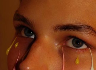 Fashion Editorial : Adela Stenberg by David Ferrua for Vogue Ukraine August…