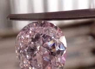 Loose Diamond : 5 carat Fancy Colortype A Purple-Pink Diamond
