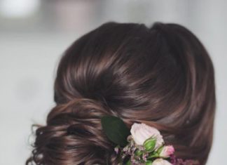Wedding Hair With Flowers & jewels : Featured Hairstyle: tonyastylist (Tonya Pushkareva) www.instagram.com/tonyastyli…