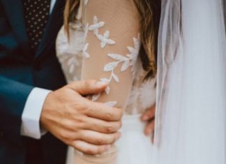 Trendy Wedding Dresses : Fun & Stylish Wedding by Pat Robinson Photography…