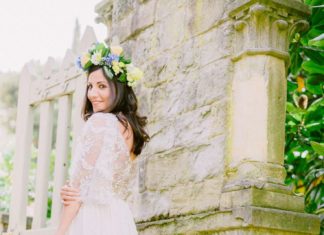 Beautiful Brand Wedding Dresses : Boho chic wedding dress: Photography: Elias Kordelakos – eliaskordelakos.com/…