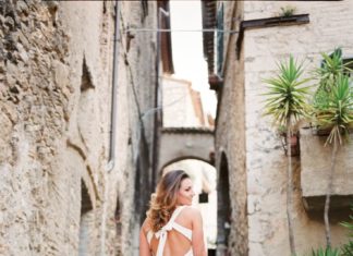 Beautiful Brand Wedding Dresses : Peekaboo wedding dress: Photography: Olga Makarova – www.olga-makarova……