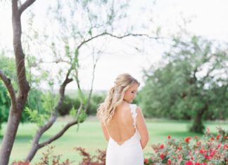 Beautiful Brand Wedding Dresses : Plunging backless wedding dress | Photography: Brittany Jean…