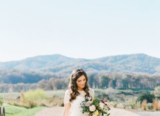 Beautiful Brand Wedding Dresses : Rustic chic wedding dress: Photography: Katie Stoops – www.katiestoops.com/…