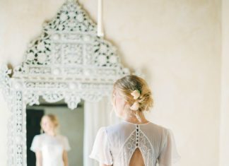 Beautiful Brand Wedding Dresses : This Gorgeous Elopement Captures the Spirit of Morocco | PHOTOGRAPHY Stefanie Ka…