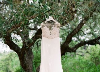 Beautiful Brand Wedding Dresses : Wedding dress decor: Photography: Sophie Epton – www.sophieepton.com/…