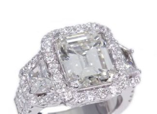 Diamond Rings : 18K White Gold 5.18Ct Emerald Cut Diamond Engagement Ring…