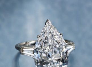 Diamond Rings : A diamond solitaire ring, Harry Winston…