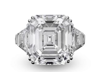 Diamond Rings : Asscher-Cut Golconda Diamond Ring, 22.11 Carats…