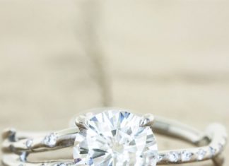Diamond Rings : Melinda