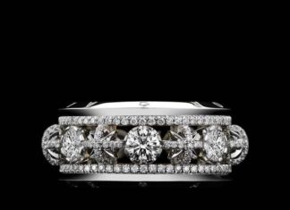 Diamond Rings : Narrow Eternity Band with Snowflakes and Brilliant Cut Round Diamonds | From a u…