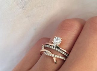 Engagement Rings & Wedding Rings : Gorgeous bespoke piece from Kat Kim ~ rose gold cushion cut floating diamond eng…