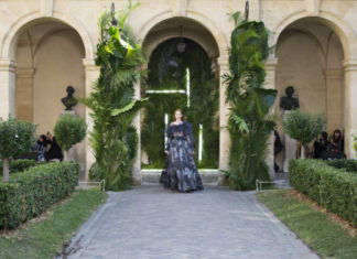 Fashion : couture shine + glimmer couture via .(fdmloves edits).