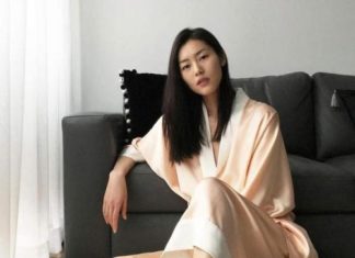 Fashion Editorial : cheongsaam:
‘Homeism’ Liu Wen by Licheng Ling
Vogue Me April…