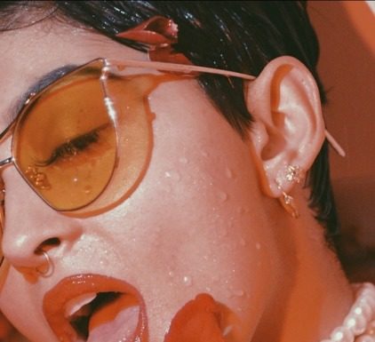 Fashion Editorial : coq:
anayancy gonzalez