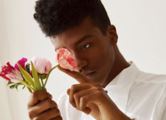 Fashion Editorial : girlsingreenfields:
La boutonnière. Han Hyun Min photographed…