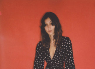 Fashion Editorial : realisationpar:
Dreamgirl Valentina Ruby, photographed by…