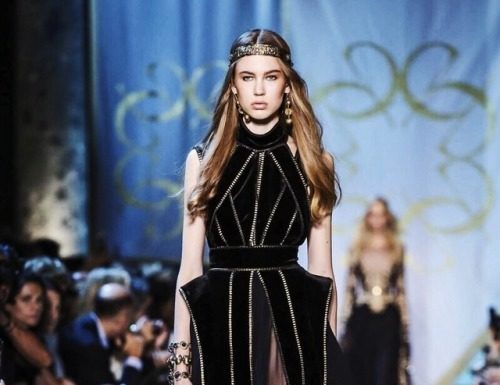 Fashion : Elie Saab Couture FW17 posted by fatalscroll