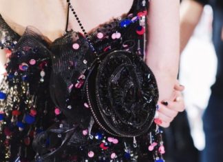 Fashion : Georgio Armani Prive Couture FW17posted by fatalscroll