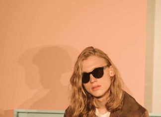Fashion : Maiden Noir SS18 by @tailoredreams.