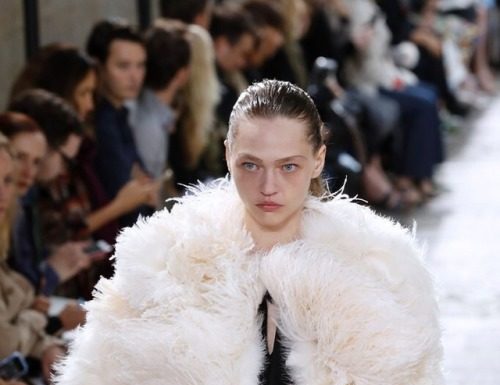 Fashion : Proenza Schouler Couture FW18posted by fatalscroll