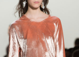 Fashion : Tome FW17
Posted by x