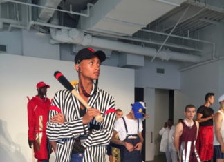 Fashion : fashiondailymag:
WOODHOUSE ss18 NYFW: MENS // NYMD.
MENSWEAR:…