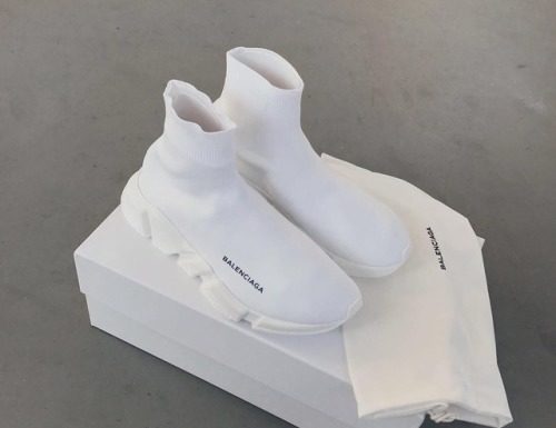 Gucci : BALENCIAGA