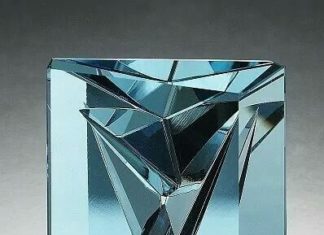 Loose Diamond : Aquamarine. .. stunner…