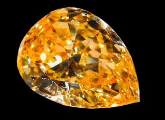 Loose Diamond : Orange Diamond. It is so rare for an orange diamond receive a color grading of p…