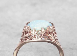Loose Diamond : Persephone Opal Ring