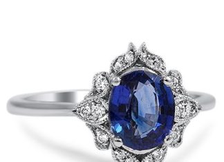 Luxury Jewelry 2017/2018 : 18K White Gold The Catori Ring